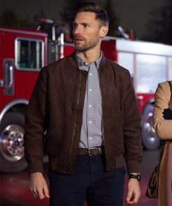 curious-caterer-grilling-season-movie-jacket